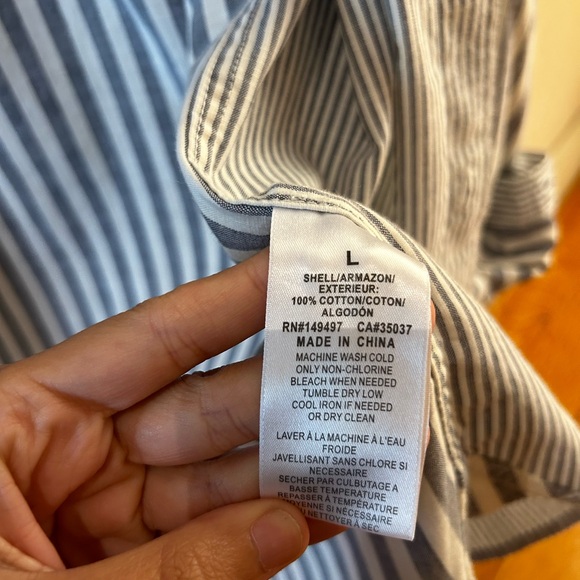 Joe’s button down - Picture 5 of 6